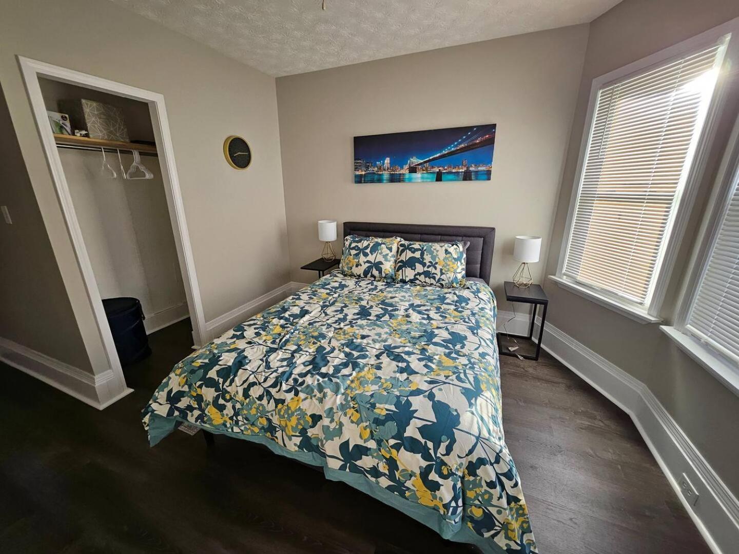 Elegant 4 Bedroom @Cleveland Clinic Area Exteriör bild