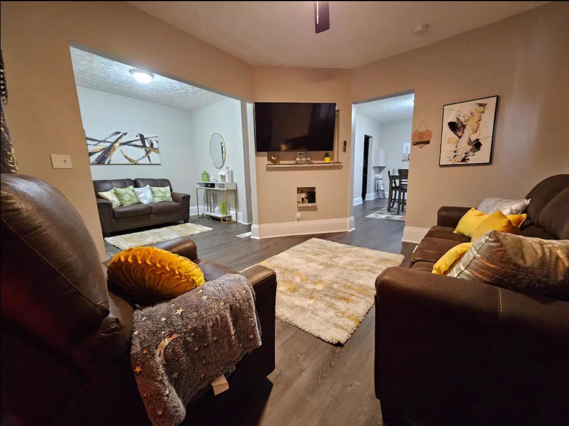 Elegant 4 Bedroom @Cleveland Clinic Area Exteriör bild